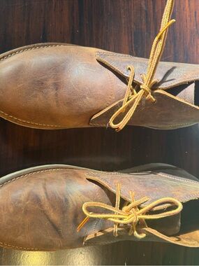 Red Wing Shoes Brown Leather Chukka Boots with Yellow-Toned Laces